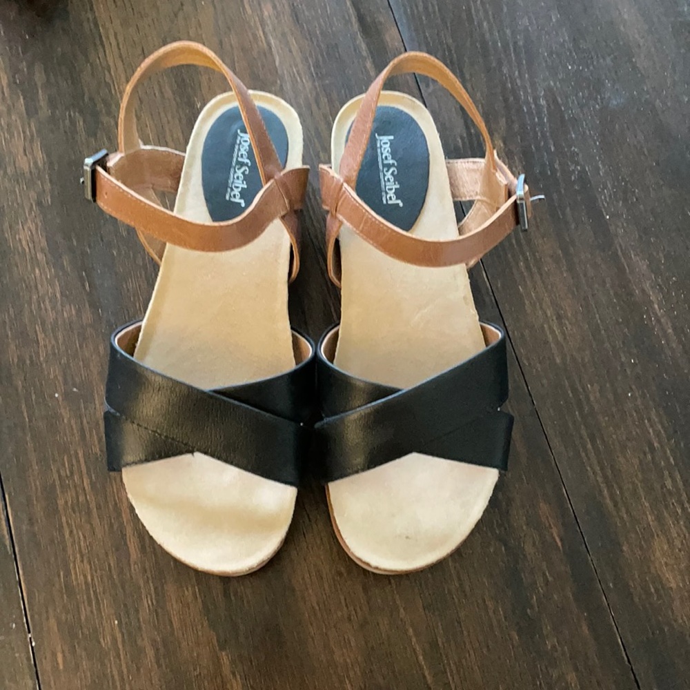 Josef Seibel Sandal